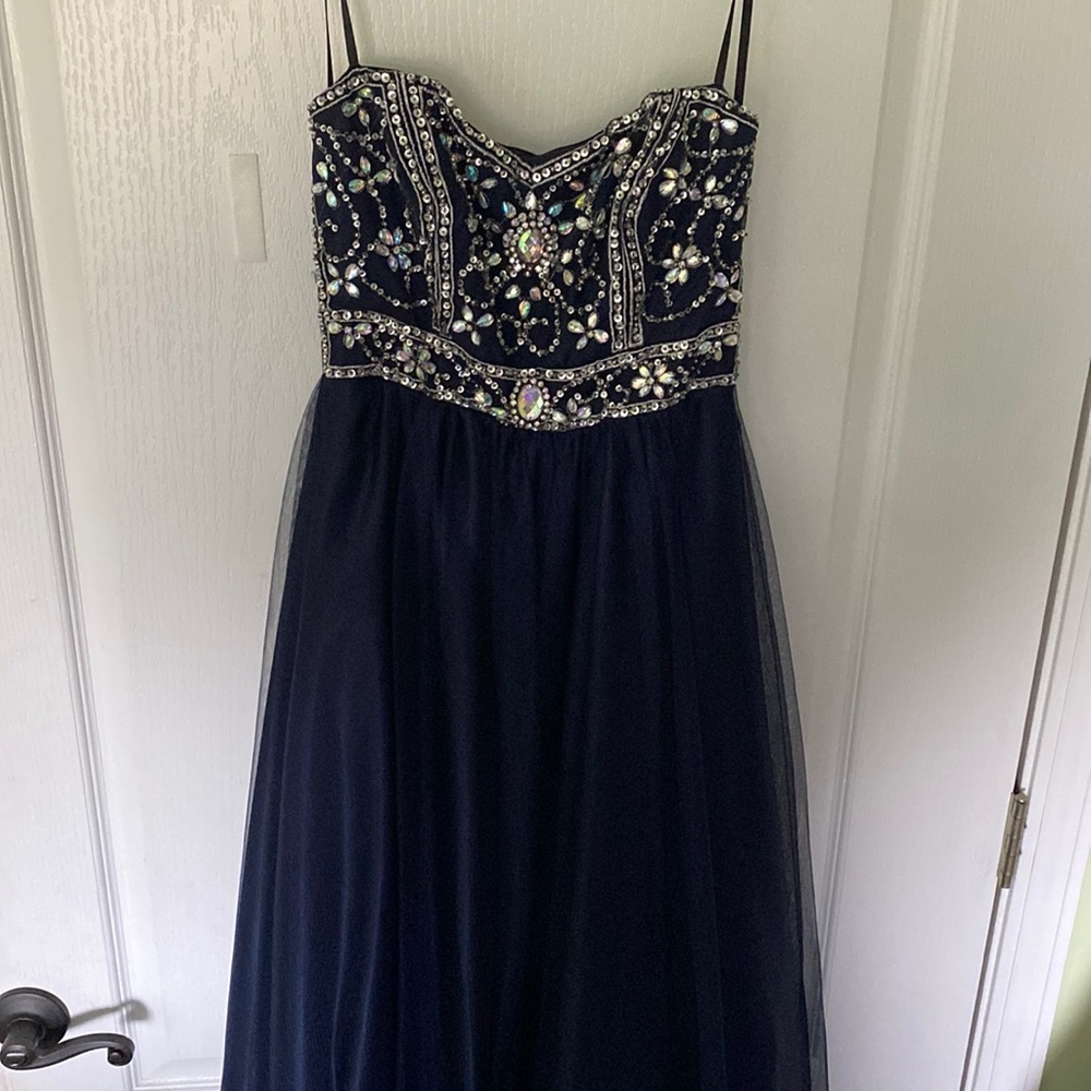 Bee Darlin navy prom dress